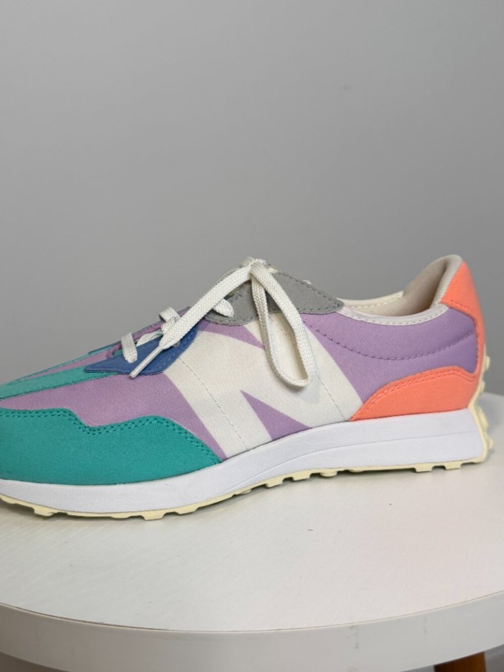 New Balance Lavender, Teal Shoes - Size 7W - Picture 4 of 7